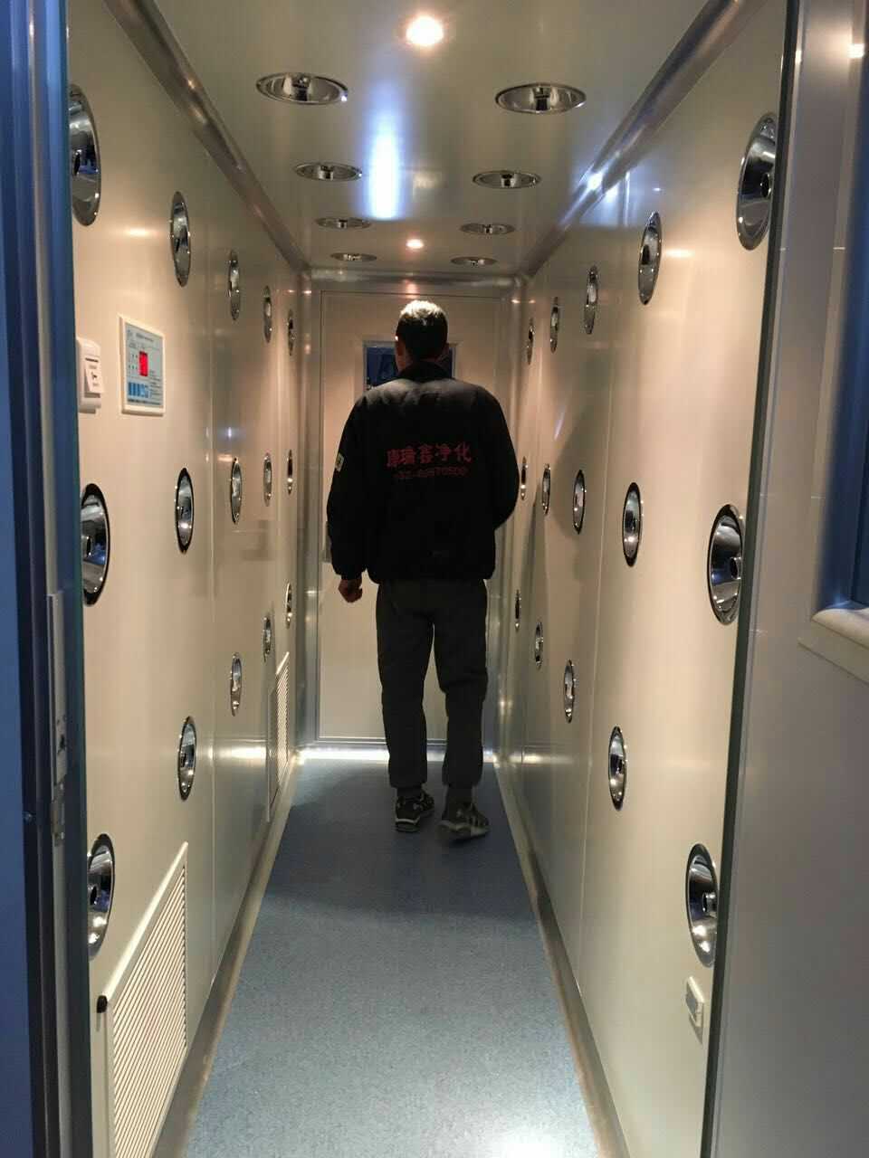 多人風淋室 多人風淋室